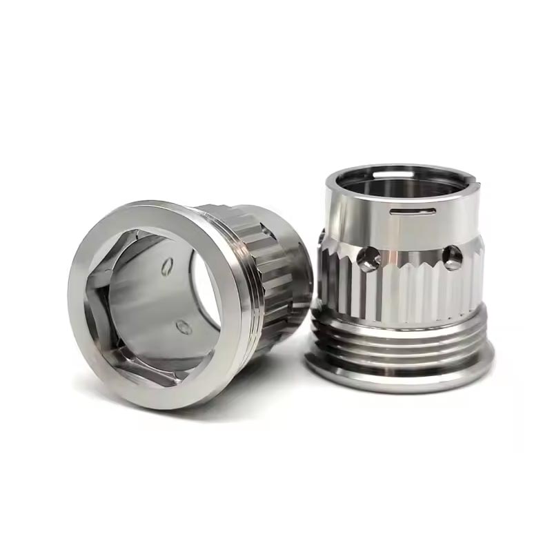 कस्टम सीएनसी मशीनिंग को सटीक विनिर्माण का भविष्य क्या बनाता है?